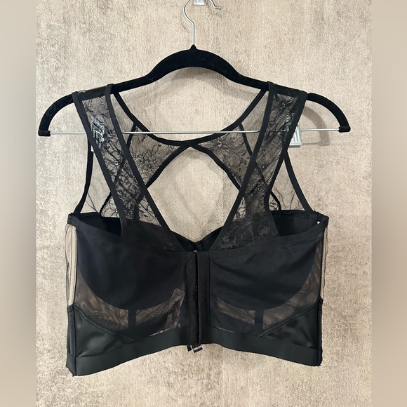 VICTORIA’S SECRET Black Lace Lingerie Bra 34D - Picture 3 of 3